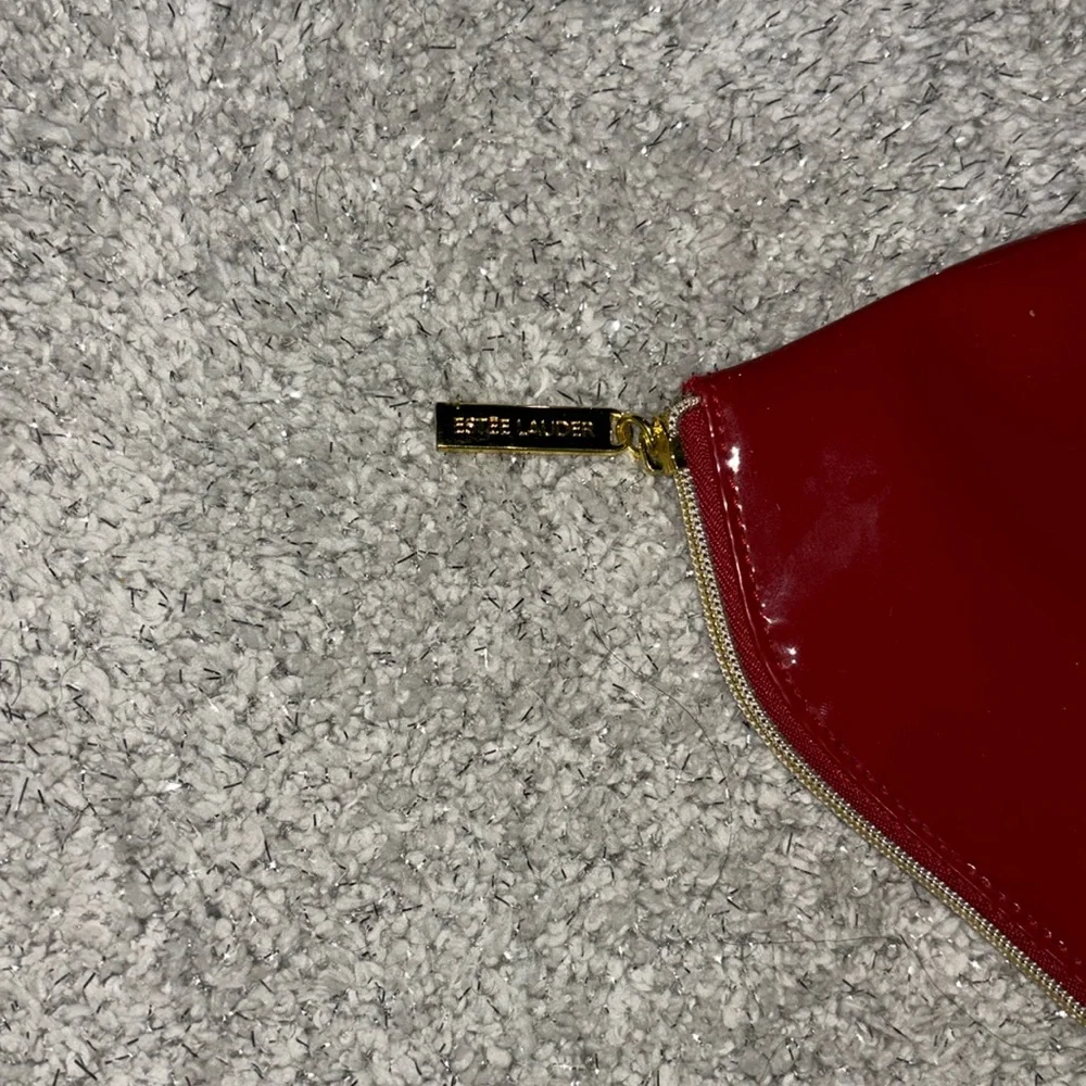 Estee Lauder Red Pattent leather cosmetic pouch! - Picture 3 of 3